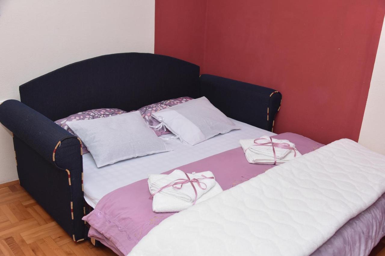 Blue House Apartment Nis Ngoại thất bức ảnh