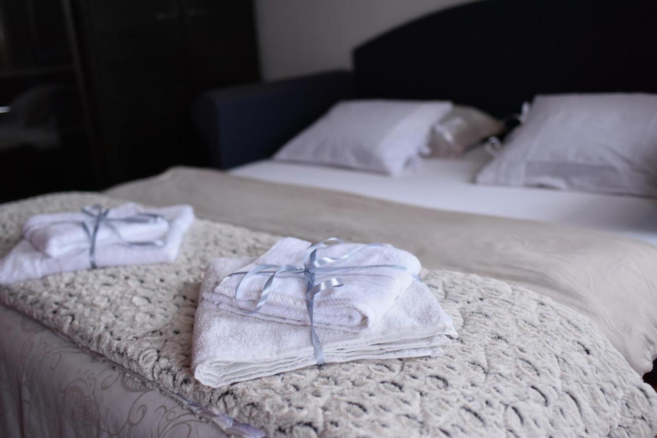 Blue House Apartment Nis Ngoại thất bức ảnh